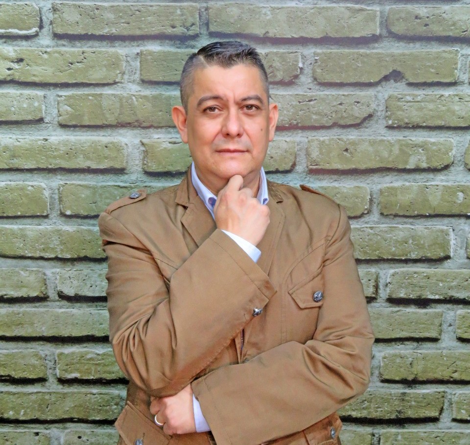 Dr. Luis Fernando Díaz López